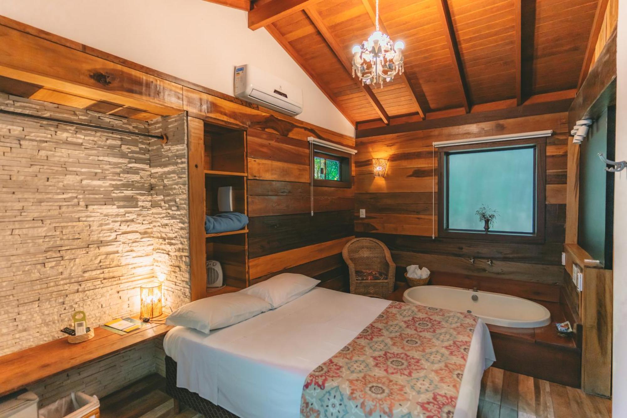 Pousada Vila Tamarindo Eco Lodge Флорианополис Экстерьер фото